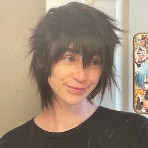 Meet your Posher, Kinzi